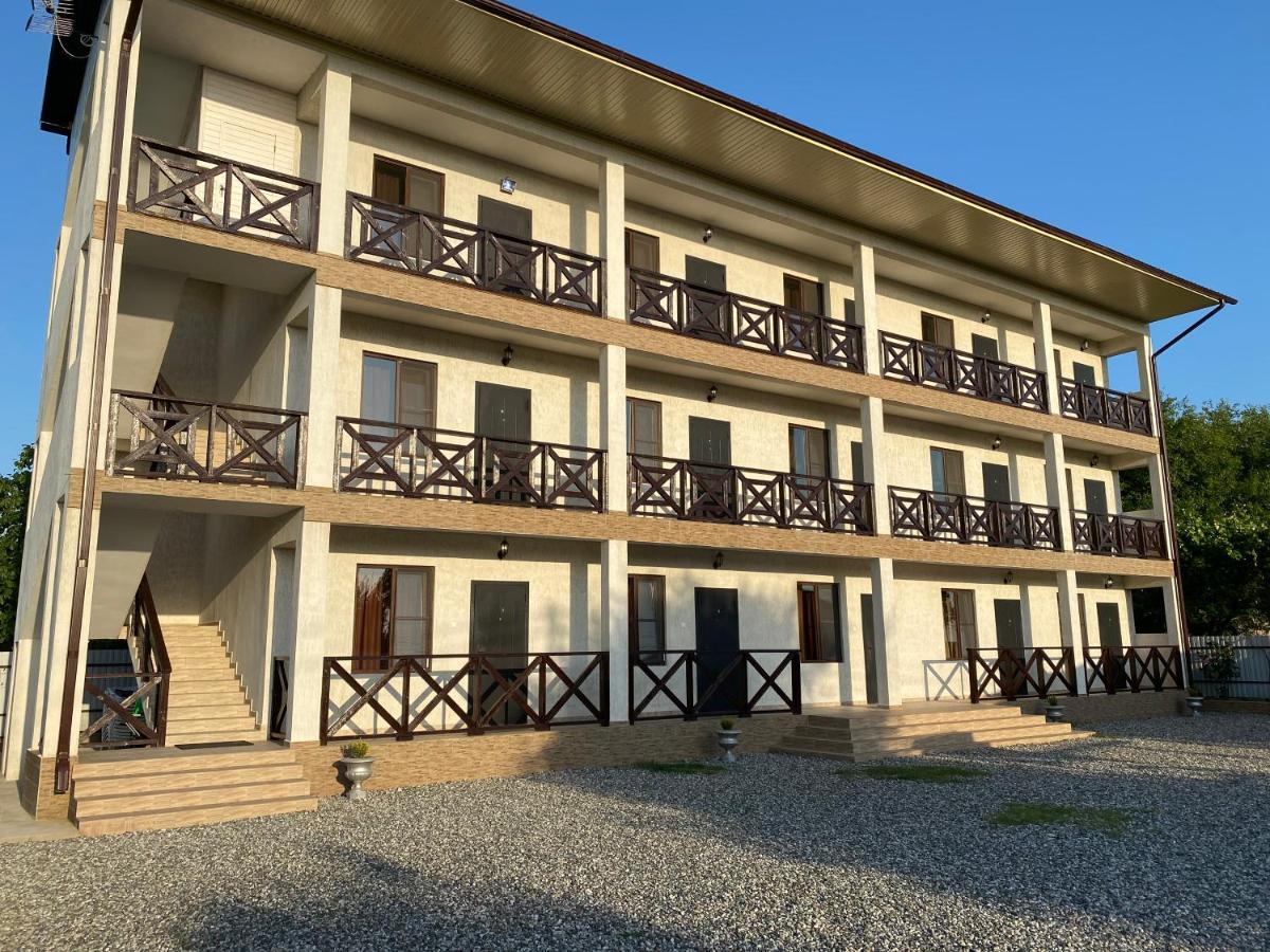 Guest House Dana Πιτσούντα Εξωτερικό φωτογραφία